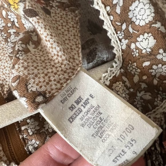 Vintage JODY T OF CALIFORNIA 70s Floral Prairie Folk Smocked Mini Dress - Picture 8 of 10